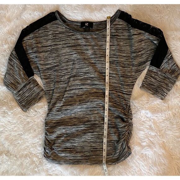 iZ BYER SZ S Woman’s Jr Black/Gray 3/4 Sleeve Top With Lace Sleeves - Picture 7 of 9